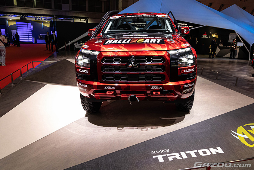 ジャパンモビリティショー2023　三菱自動車ブース 新型トライトン　ラリーカー［アジアクロスカントリーラリー2023 参戦車両レプリカ］