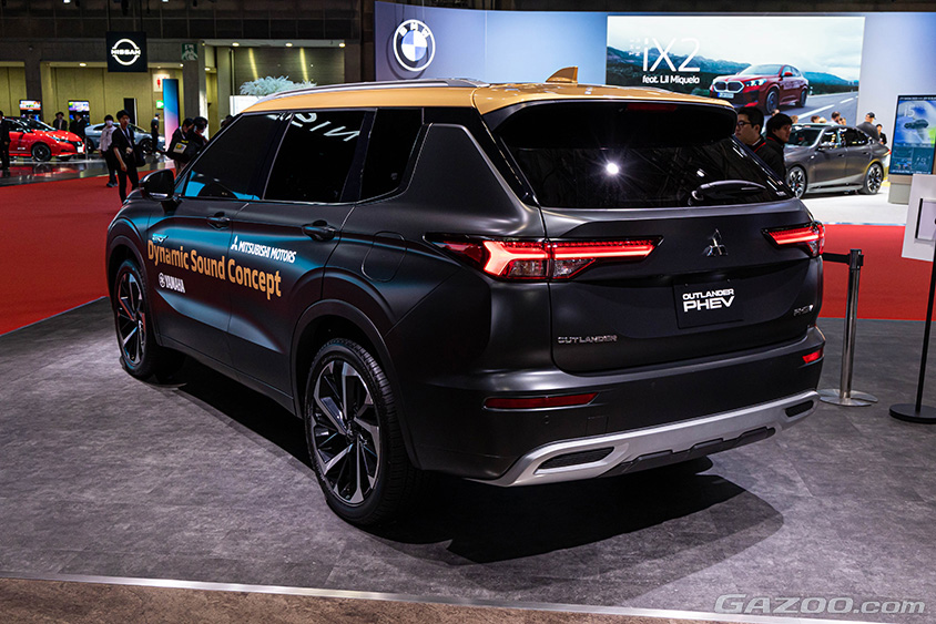 ジャパンモビリティショー2023　三菱自動車ブース ダイナミックサウンドコンセプト搭載 アウトランダーPHEV