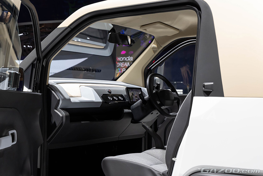 ジャパンモビリティショー2023 ホンダ ブース Honda CI-MEV（シーアイ・エムイーブイ）