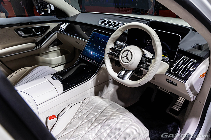 ジャパンモビリティショー2023 メルセデスベンツブース　Mercedes-AMG S 63 E PERFORMANCE