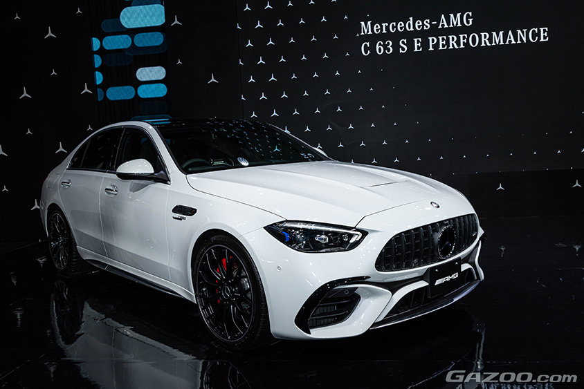 ジャパンモビリティショー2023 メルセデスベンツブース　Mercedes-AMG C 63 E PERFORMANCE