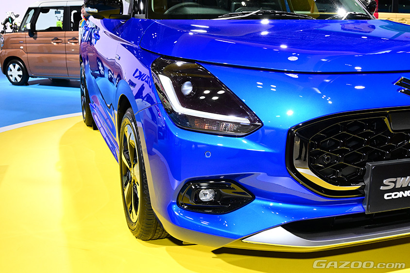 ジャパンモビリティショー2023　スズキブース　スイフト コンセプト