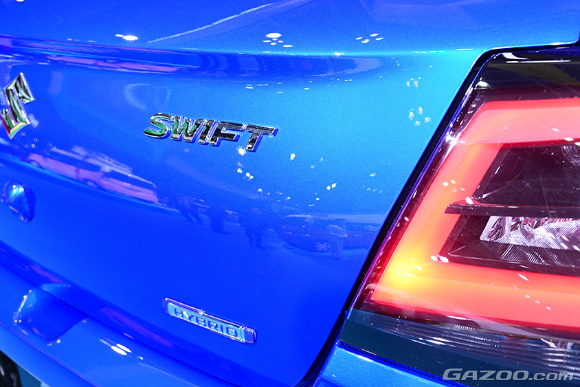 ジャパンモビリティショー2023　スズキブース　スイフト コンセプト