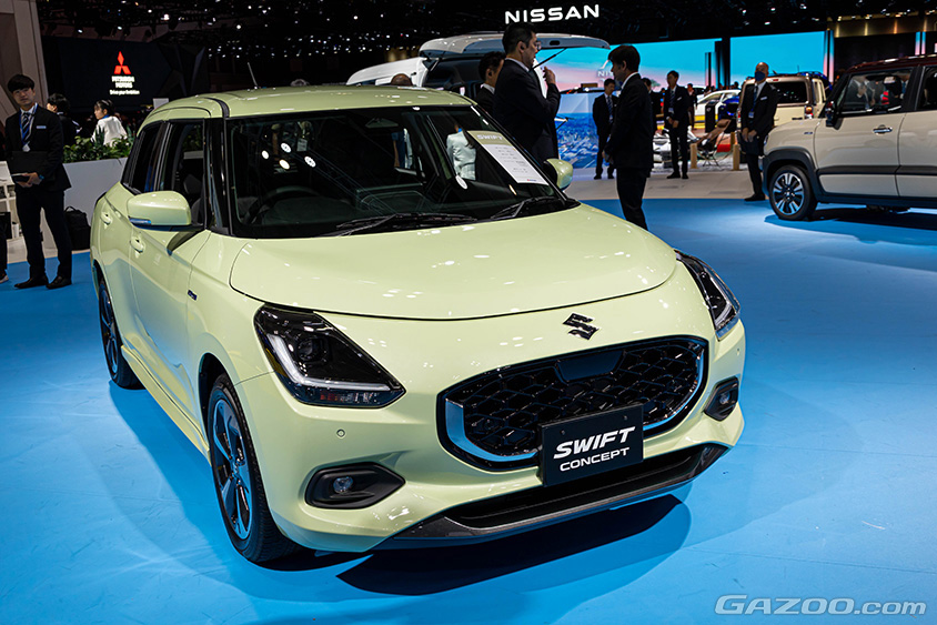 ジャパンモビリティショー2023　スズキブース　スイフト