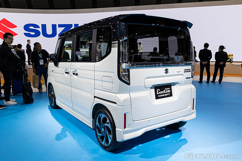 ジャパンモビリティショー2023　スズキブース　スペーシア カスタム コンセプト