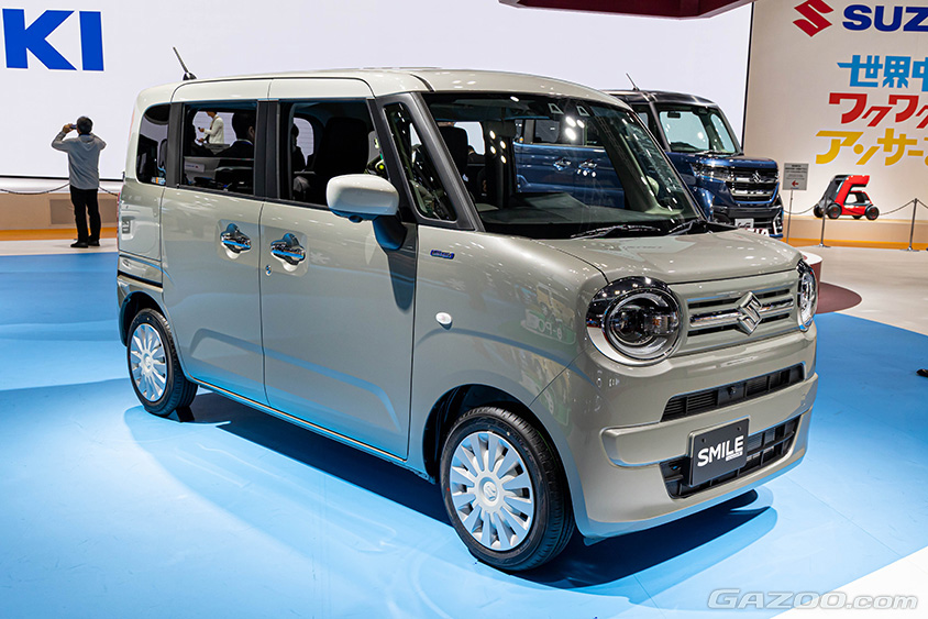 ジャパンモビリティショー2023　スズキブース　スズキ ワゴンRスマイル