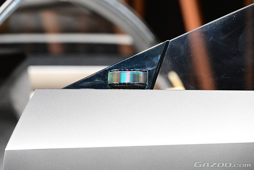 ジャパンモビリティショー2023 レクサスブース レクサス LF-ZL