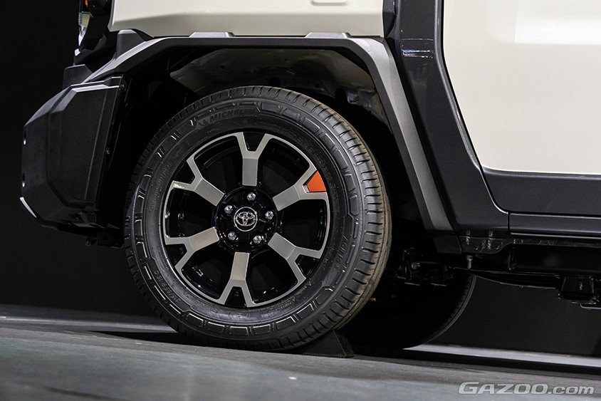 ジャパンモビリティショー2023 トヨタ ブース　やりたいことを一緒にかなえるモビリティ「IMV 0」