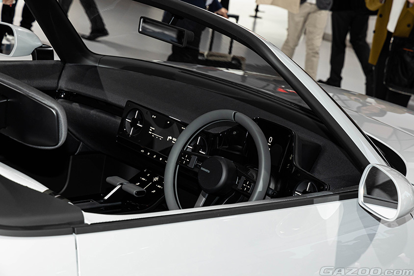 ジャパンモビリティショー2023 ダイハツブース　VISION COPEN