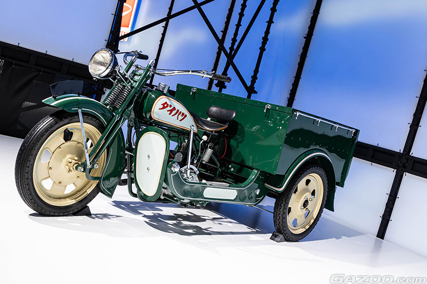 ジャパンモビリティショー2023 ダイハツブース　社名の由来「ダイハツ号」