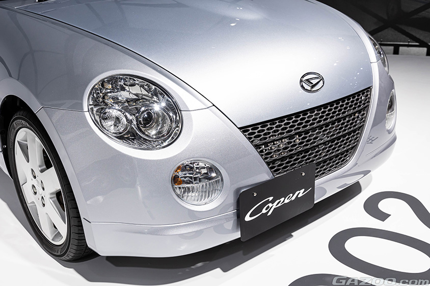 ジャパンモビリティショー2023 ダイハツブース　コペン