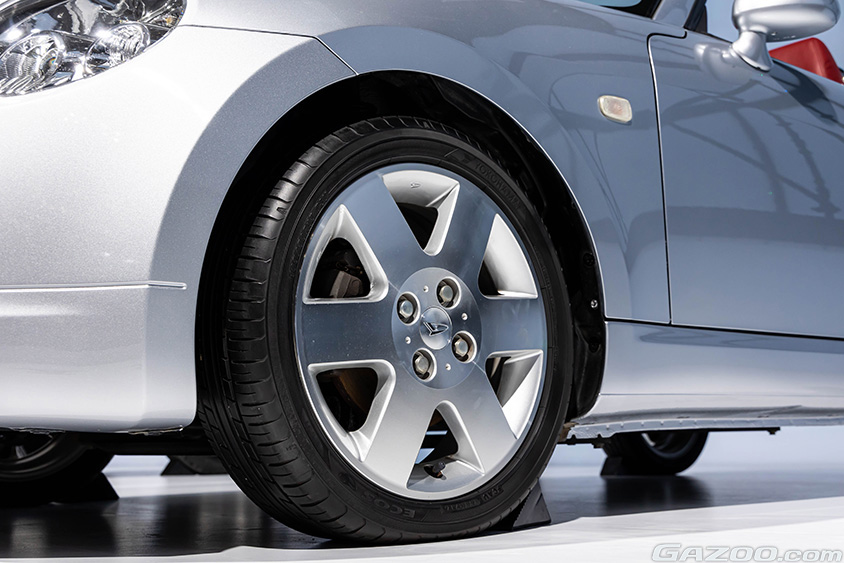 ジャパンモビリティショー2023 ダイハツブース　コペン