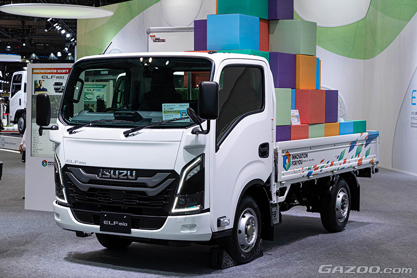 ジャパンモビリティショー2023 いすゞ　ELFmio