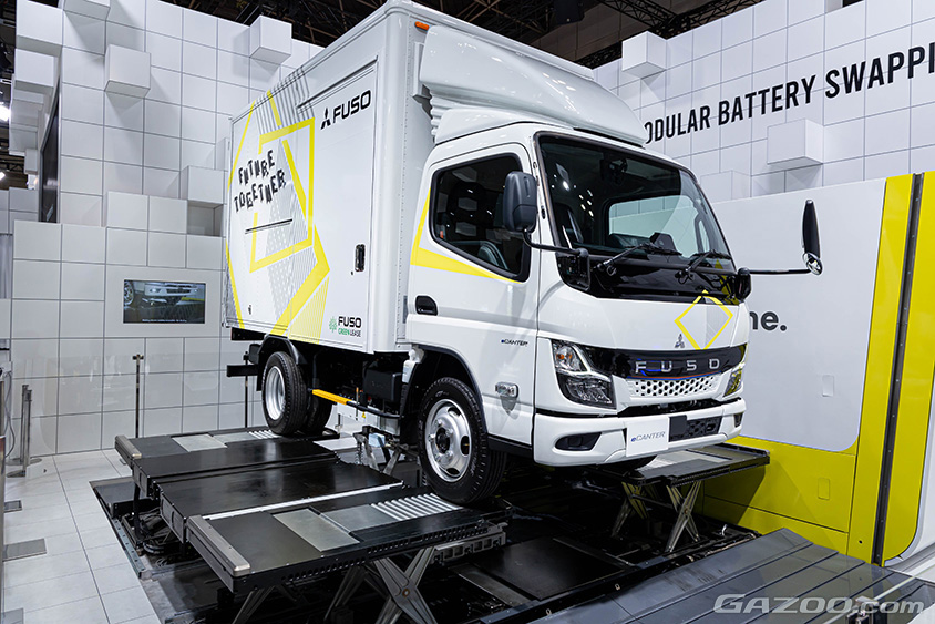 ジャパンモビリティショー2023 三菱ふそうトラック・バス　FUSO eモビリティソリューションズ