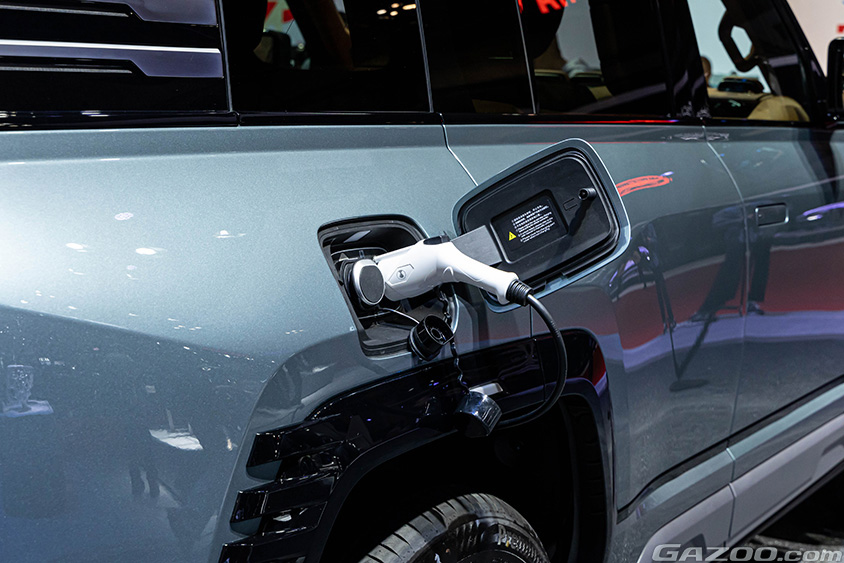 ジャパンモビリティショー2023 仰望（ヤンワン）U8