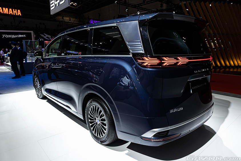 ジャパンモビリティショー2023 DENZA(デンツァ)Series D9