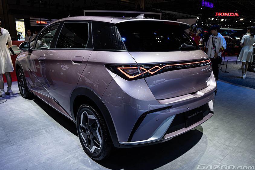 ジャパンモビリティショー2023 BYD DOLPHIN