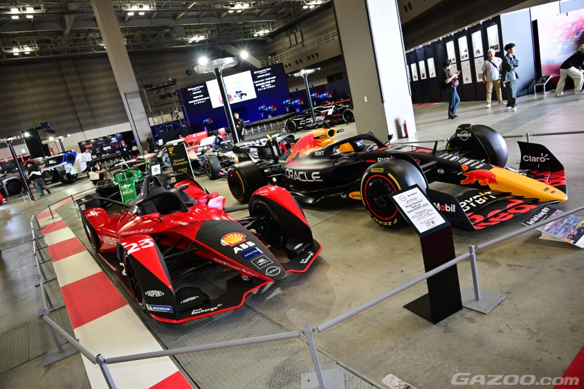 ジャパンモビリティショーに展示されているNissan Formula E Gen 2 Car