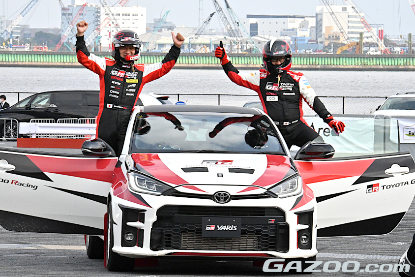 モリゾウ選手と勝田範彦選手（ジャパンモビリティショー2023）