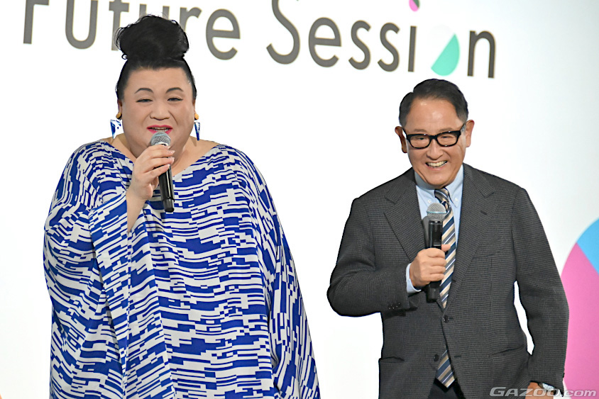 日本自動車工業会の豊田章男会長とマツコ・デラックスさん