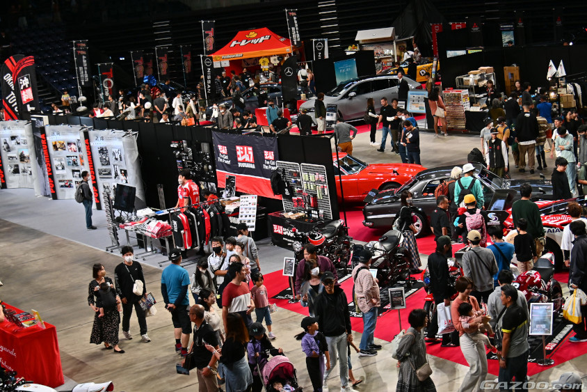 オキナワモーターショー　ヨシムラジャパンブース