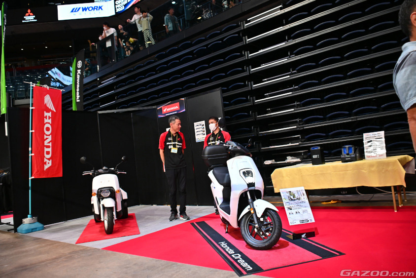 オキナワモーターショー　ホンダのブース