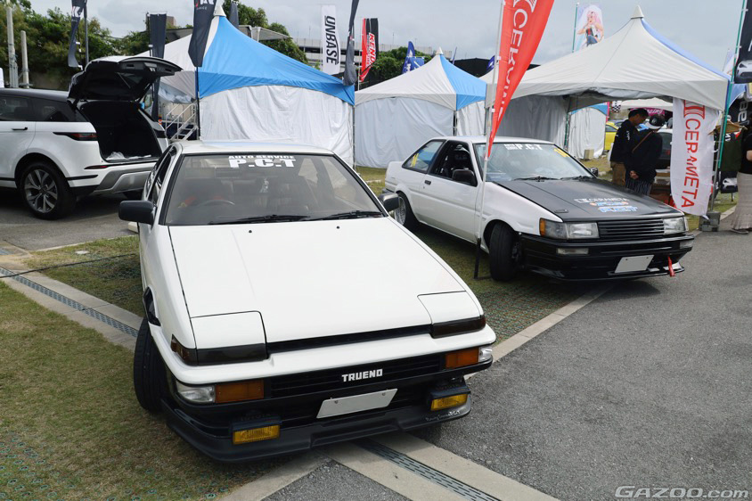 沖縄モーターショーに展示されていた一般オーナーさんが所有の愛車AE86