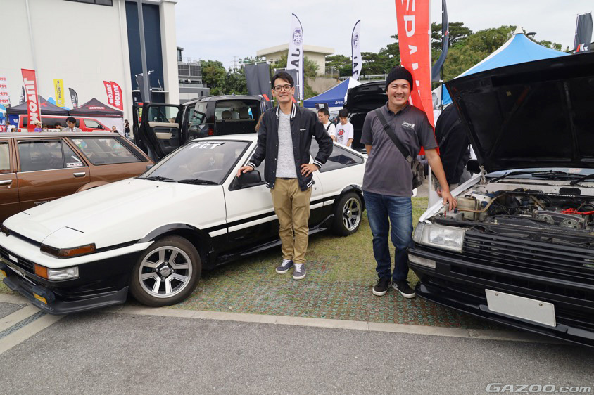 沖縄モーターショーにAE86を出展した20代のオーナーさん達