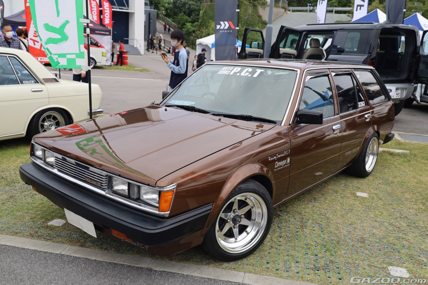 オーナーさんの愛車 トヨタ・カリーナバン(KA67)