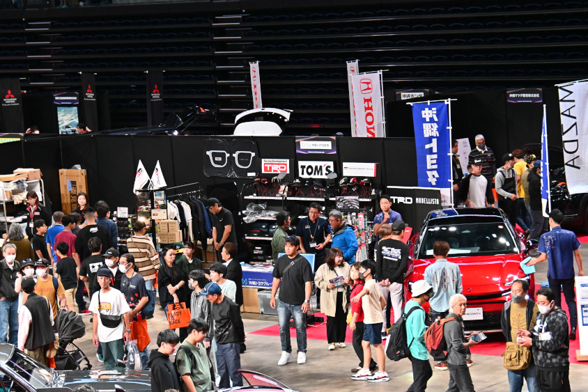 沖縄トヨタ自動車のブース（オキナワモーターショー2023）