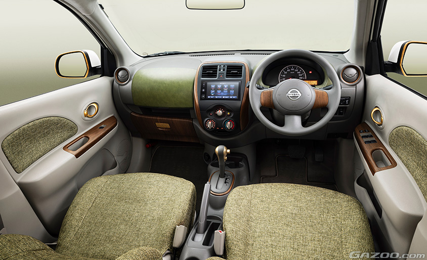 東京オートサロン2024　日産ブース MARCH Patissier CONCEPT