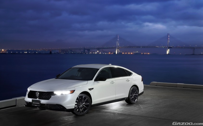オートサロン　ホンダの出展車両　ACCORD e:HEV SPORTS LINE