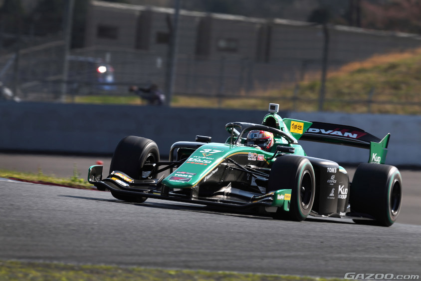 VANTELIN TOM’S SF23