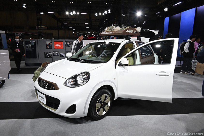 東京オートサロン2024 日産自動車ブースのMARCH Patissier CONCEPT