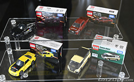 今年も行列必至 大人気のオートサロン限定トミカのミニカー・・・東京 
