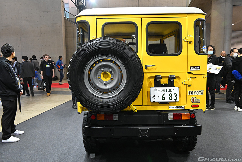 東京オートサロン2024に出展しているトヨタ車体のランドクルーザー