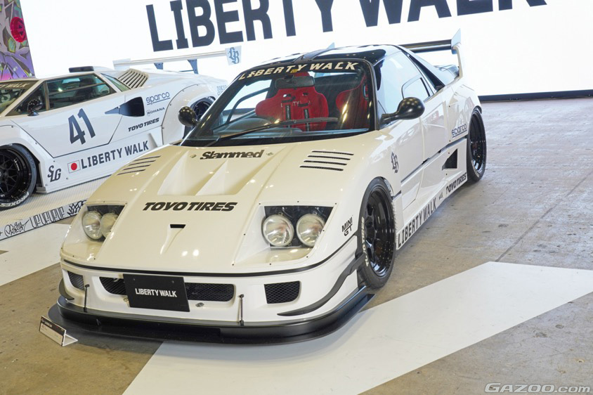 アンヴェールで登場したのは、なんと“ちびF40”だった!…東京オート アンヴェールで登場したのは、なんと“ちびF40”だった!…東京オート