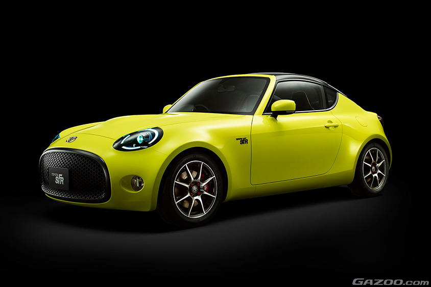 2015年の東京モーターショーに出展されたトヨタS-FR