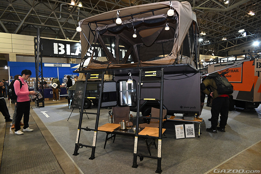 東京オートサロン2024に出展しているスノーピークのフィールドトレーラー