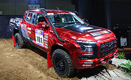 三菱自動車のテーマは『冒険』！　悪路に強い新型トライトンやデリカD:5のカスタマイズ車両を展示･･･東京オートサロン2024