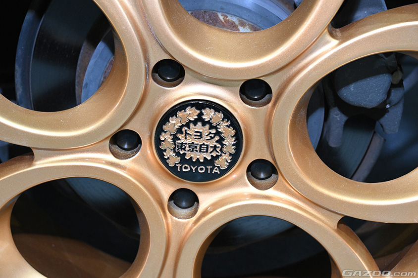 東京オートサロン2024 トヨタ東京自動車大学校のSC430 SP430（steampunk）