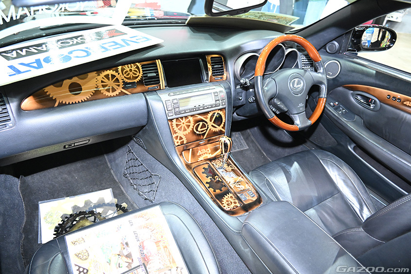 東京オートサロン2024 トヨタ東京自動車大学校のSC430 SP430（steampunk）