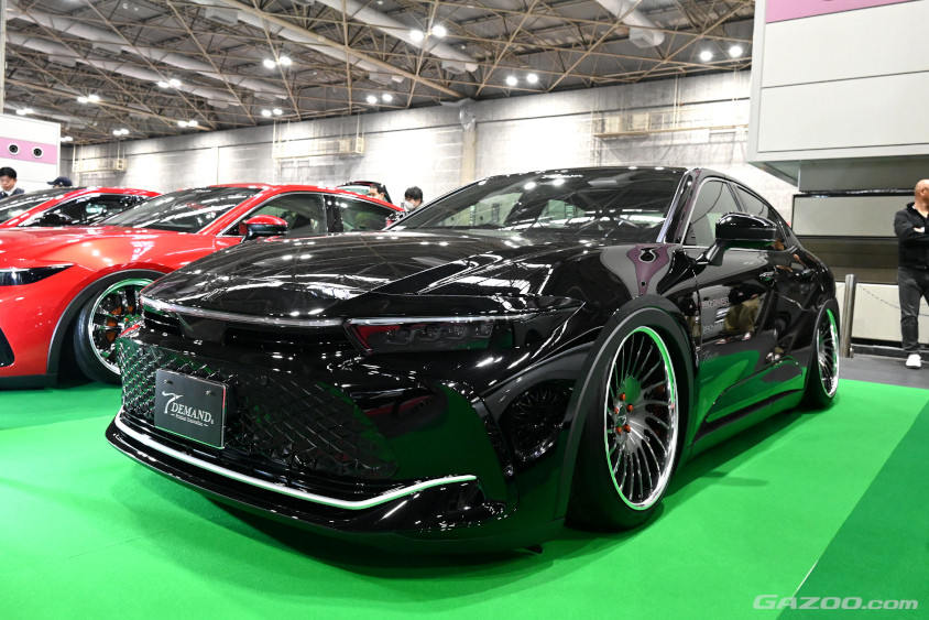 T-DEMAND公式デモカー CROWN CROSSOVER BLACK／6AAーAZSH／B.L.style