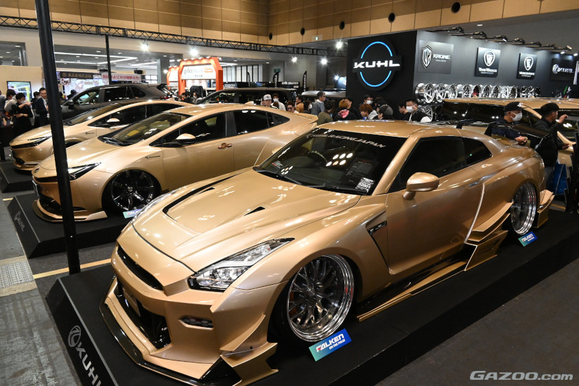 KUHL JAPANの60プリウスのカスタムカー「60R-GTW WIDE BODY」