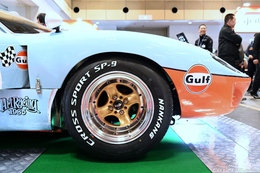 ホンダ・ビートのホイールベースに合わせフロントフェンダーの長さと形状を調整