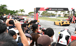 GRフェスティバルが沖縄で初開催！モリゾウ選手らの“大爆走”デモランで笑顔あふれる1日に