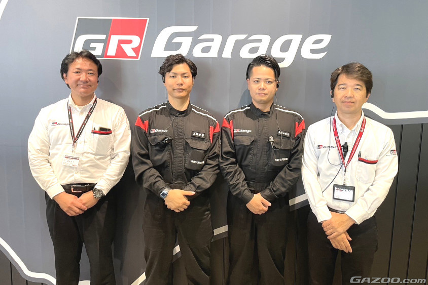 GR Garage 沖縄のGRコンサルタント　運天大介さん、玉城安喜さん、真栄田雄貴さん、比嘉雄紀さん