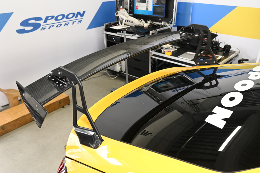 SPOON SPORTSのリアウイング