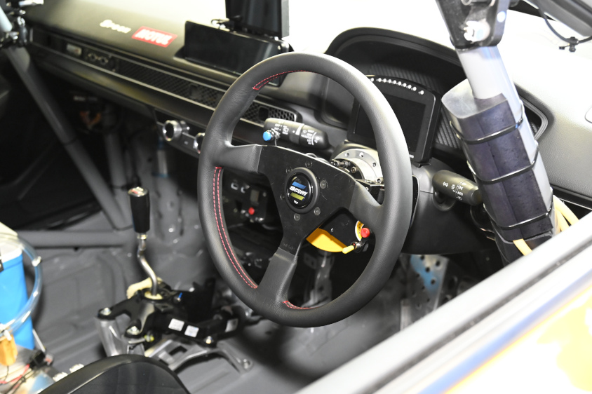 SPOON リジカラ CIVICの運転席