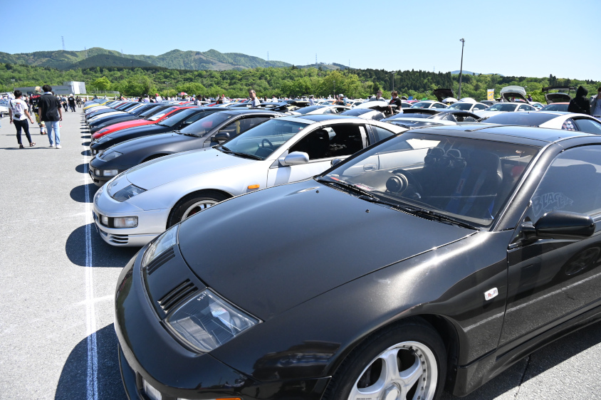 ADVANオールフェアレディZミーティング2024のZ32フェアレディZたち